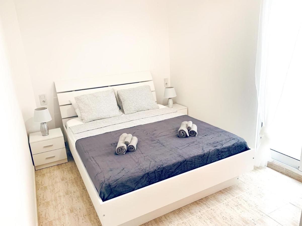 Apartment Bella Mar ตอร์เรเวียคา ภายนอก รูปภาพ